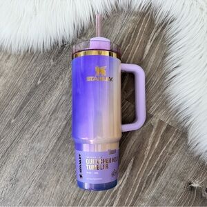 💙💞Wicked 2025 Glinda For Good 30oz Flowstate Quencher Tumbler Limited Edition